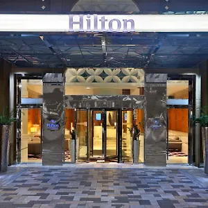 ヒルトン ザ ウォーク 4* ドバイ